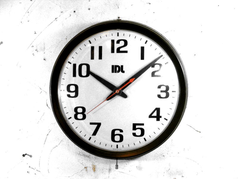 ヴィンテージクロック,IDL,アンティーククロック,アンティーク掛け時計,アンティーク振り子時計,古時計,ボンボン時計,アンティーク時計,電池
