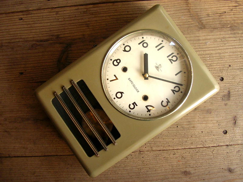 大正頃の地球鶏印サトークロックの木製丸型振り子時計（時報ストライク