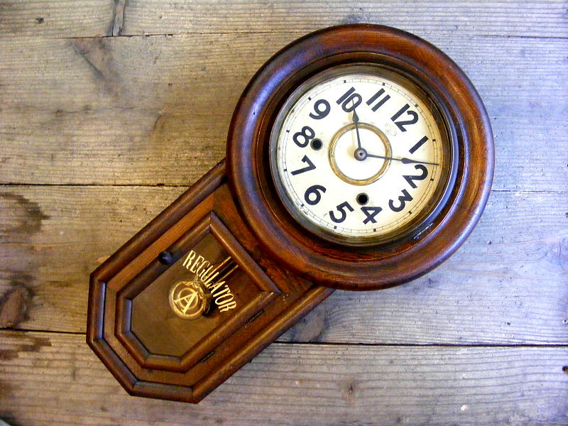 大正頃のアンティーク柱時計の浦時計・URA CLOCK・頭丸型（尾長型